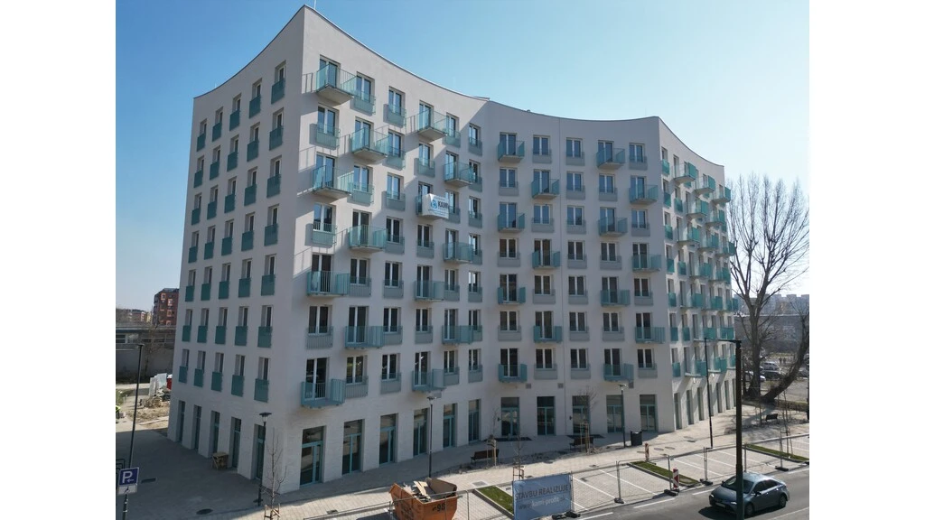 Nájomné bývanie, Muchovo námestie