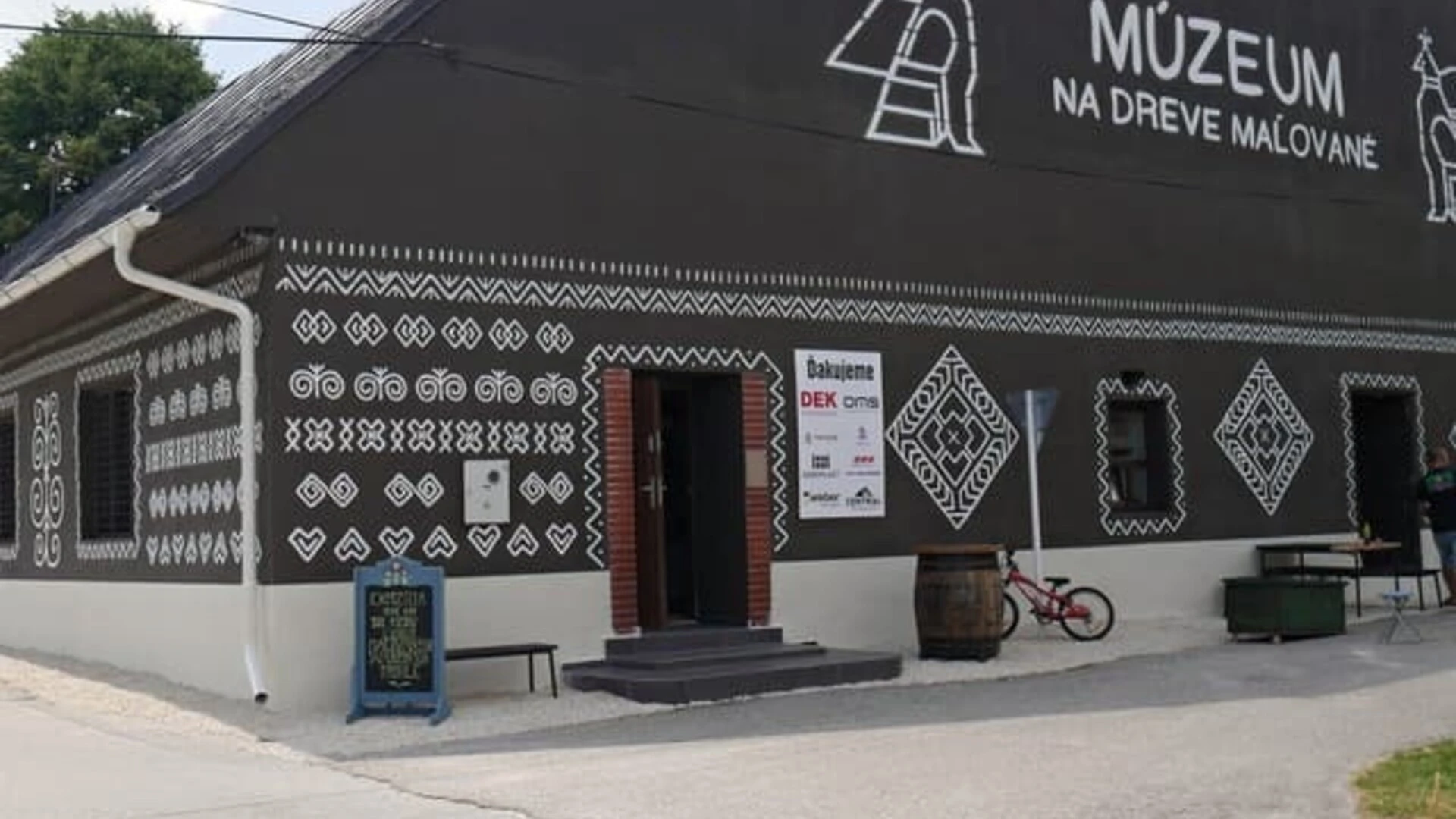 Múzeum v Čičmanoch Na dreve maľované