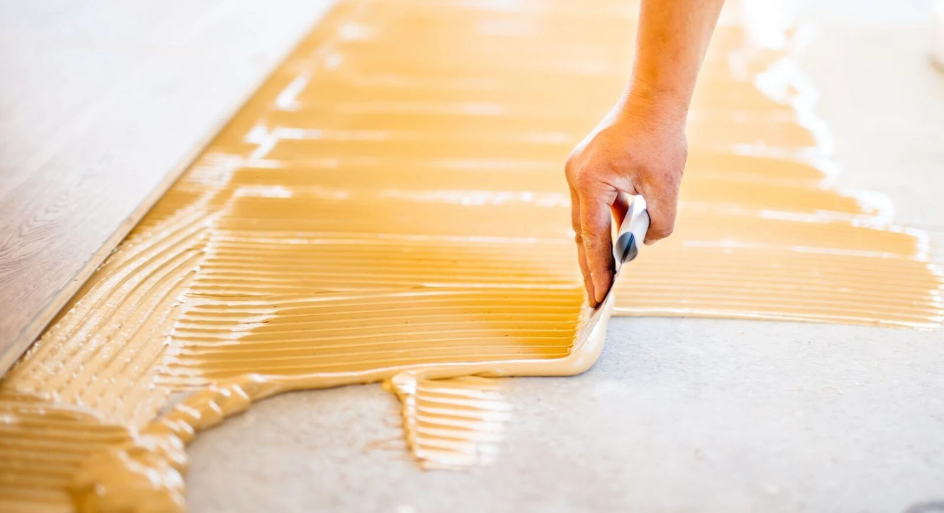 Flexibilné lepidlá