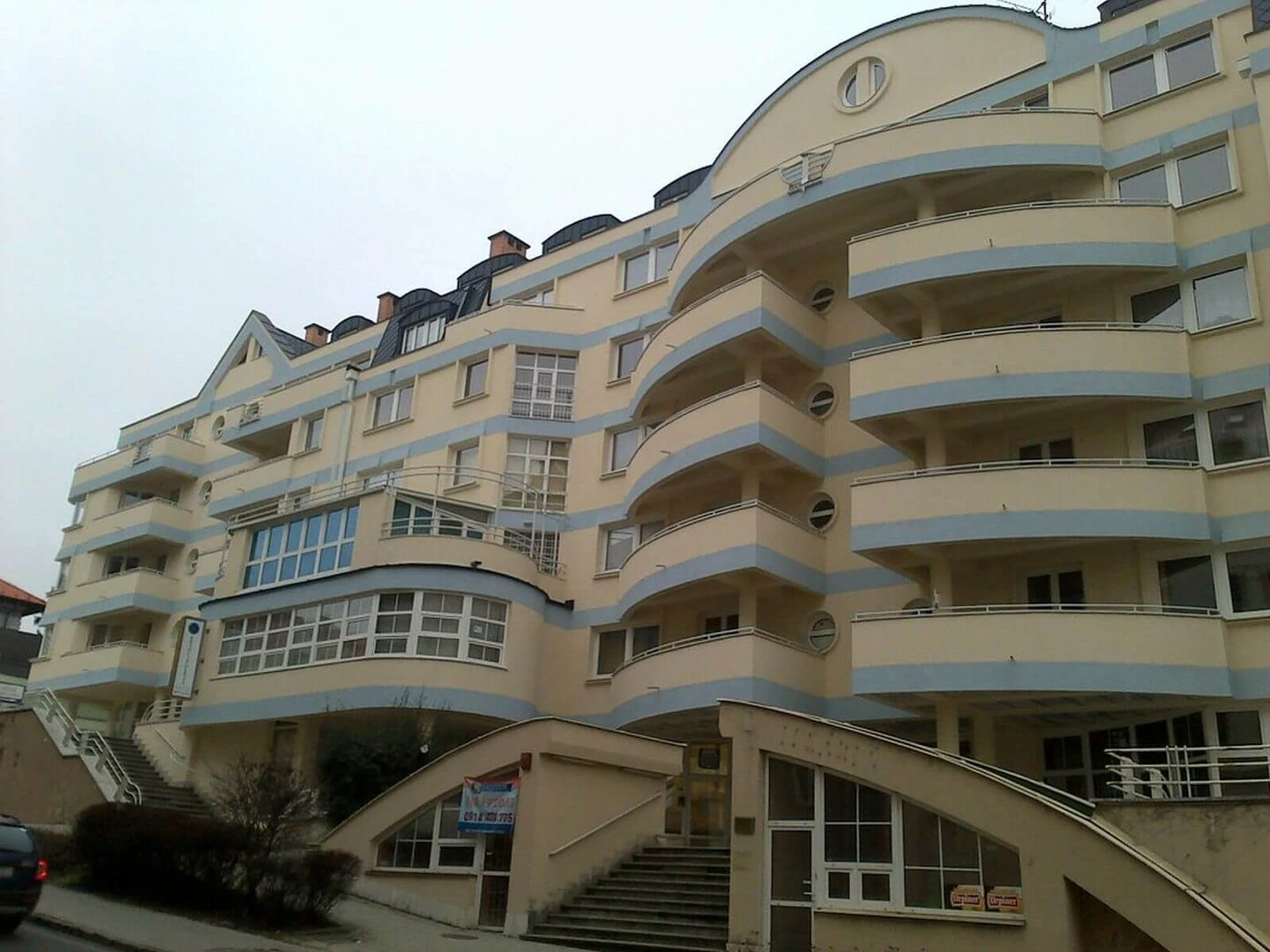 Polyfunkčný dom Arkádia