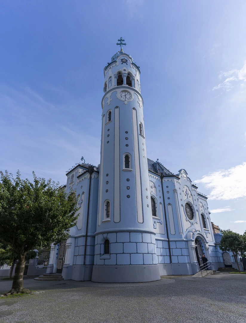 Modrý kostolík, kostol svätej Alžbety v Bratislave