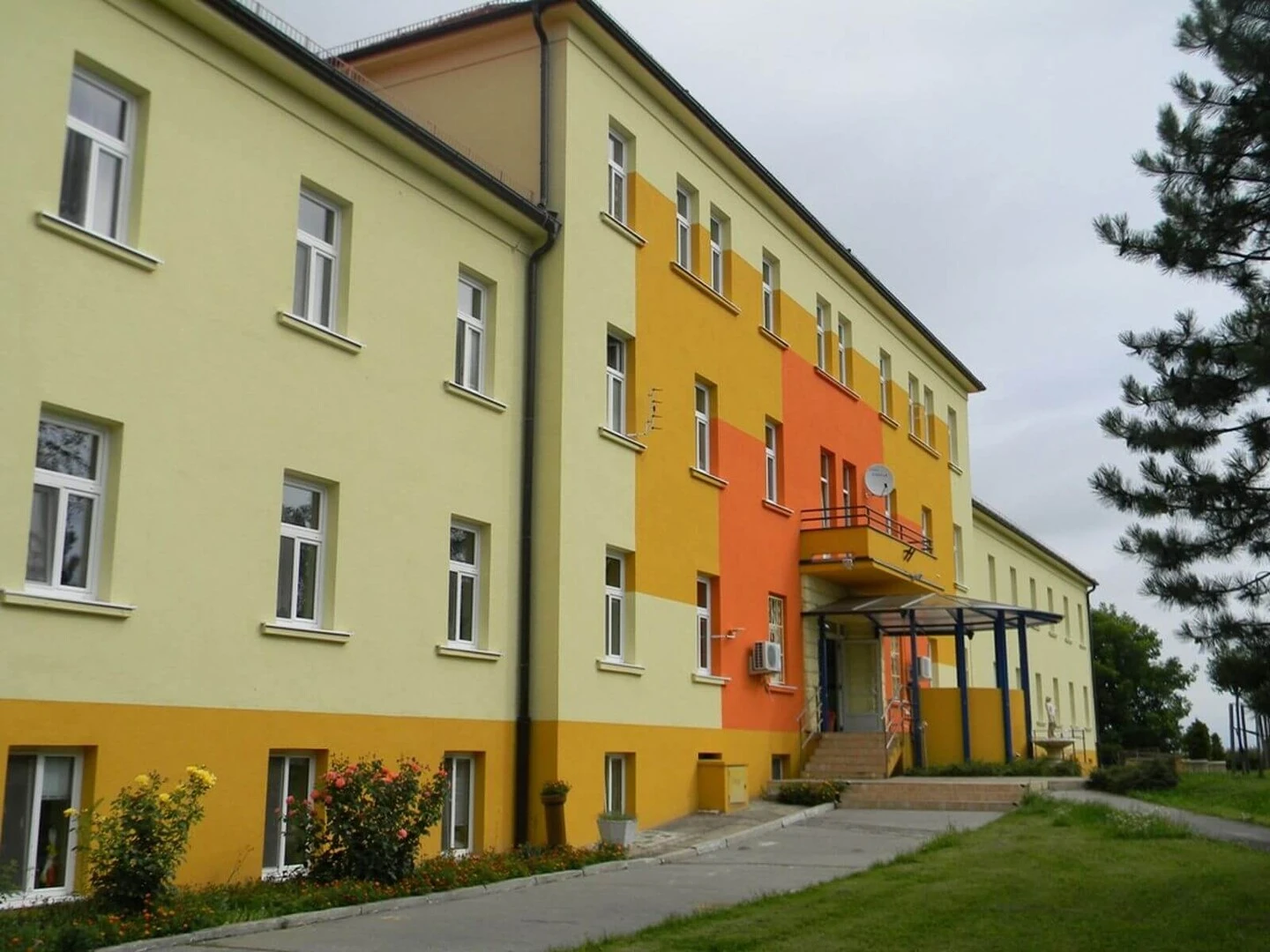 Dom sociálnych služieb