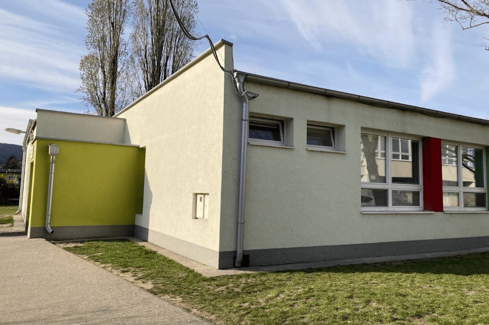 Základná škola s materskou školou Za kasárňou