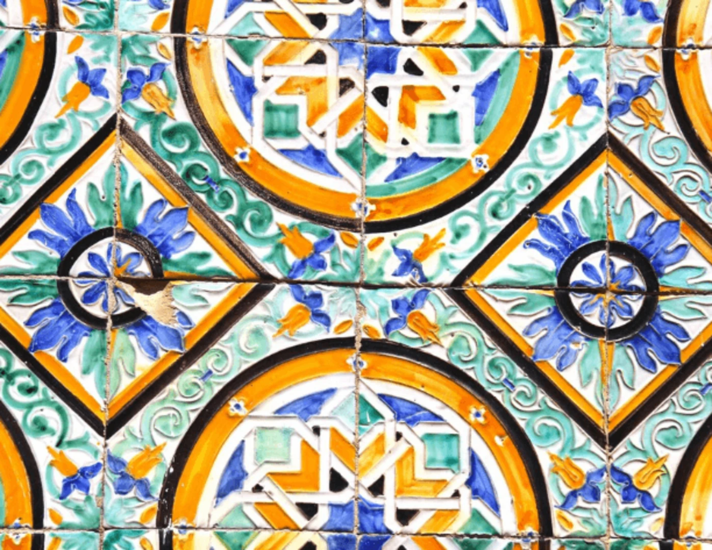 Farebné vzorované kachličky azulejos.