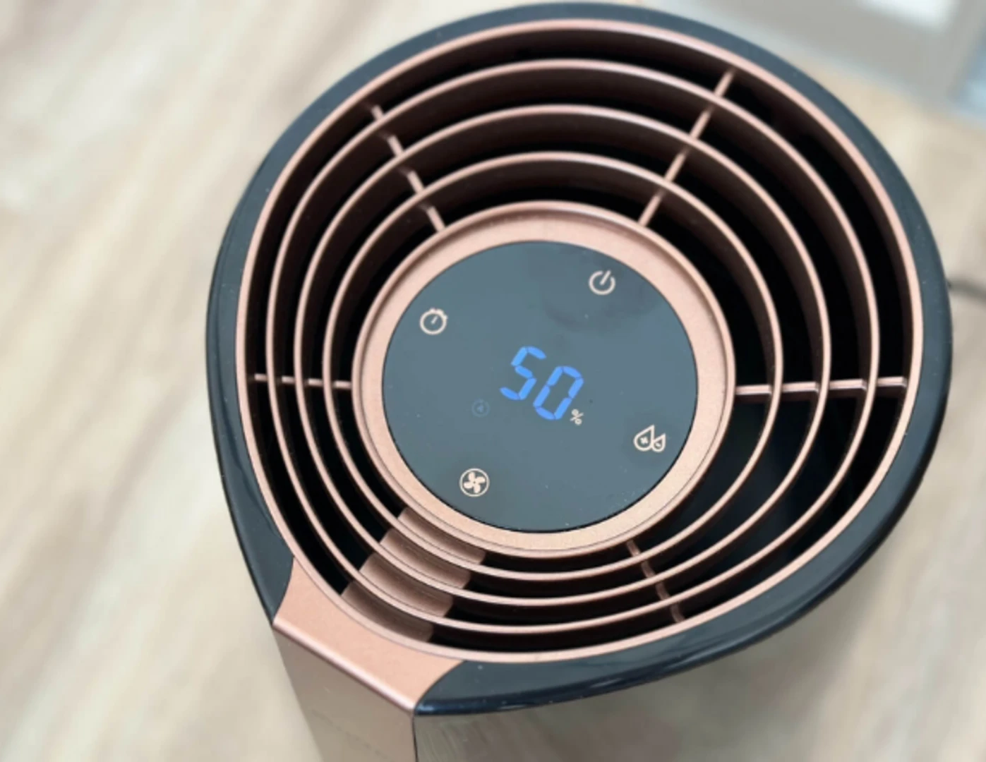 50 % vlhkosť zobrazená na displeji zvlhčovača.