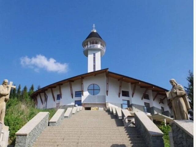 Kostol Panny Márie, Matky Cirkvi, Živčáková 