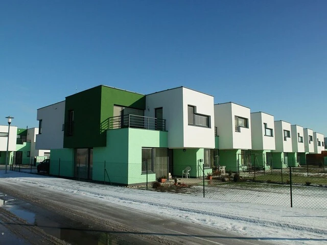 Rodinné domy Rovinka