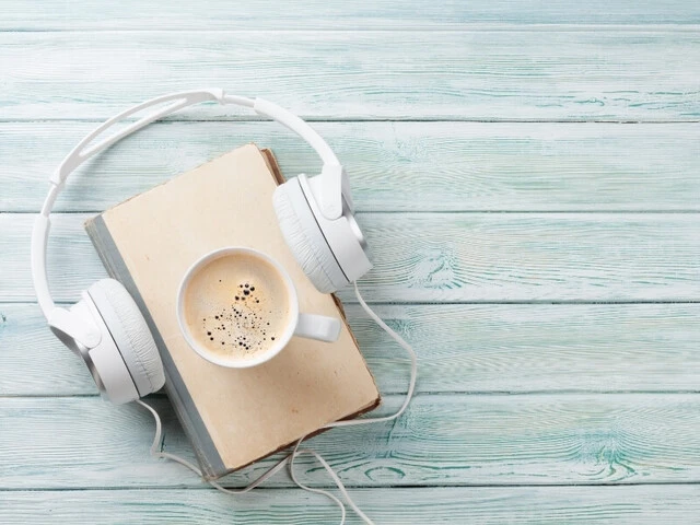 Počúvanie podcastov