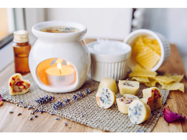 Voskové aromatické kocky