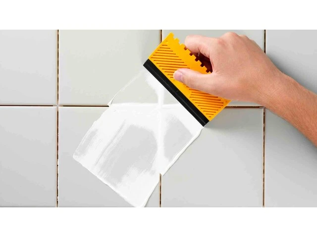 Vyplnenie škár škárovacou hmotou