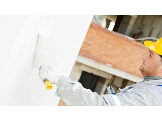 Náter na fasádu valčekom