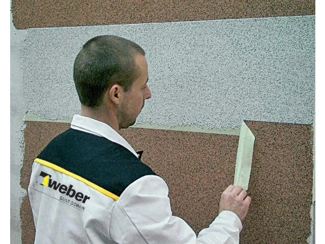 Úprava susediacej plochy na fasáde