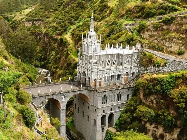 Svätyňa Las Lajas v Kolumbii