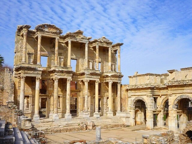 Knižnica Celsus v Efeze