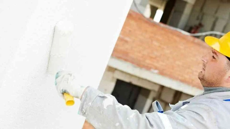 Náter na fasádu valčekom